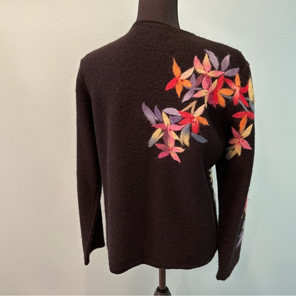 Talbots wool zip cardigan with embroidered floral detail - Picture 3 of 8